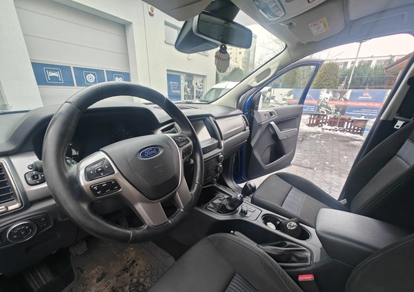 Ford Ranger cena 117000 przebieg: 206800, rok produkcji 2020 z Pruszków małe 121